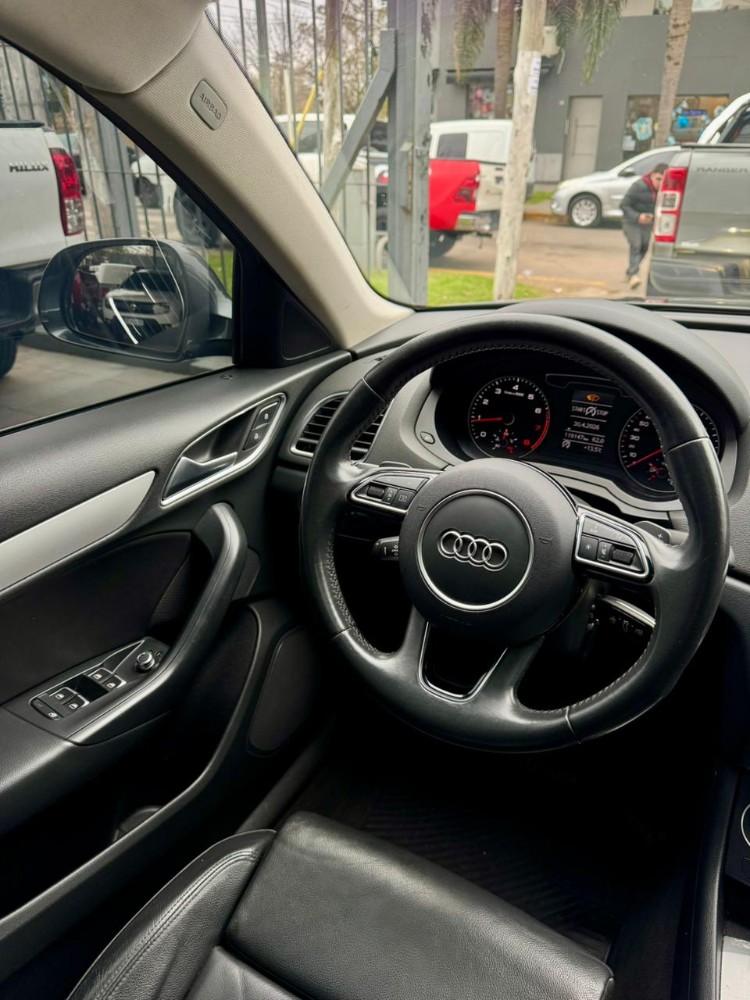 Audi Q3 1.4 TFSI S-TRONIC — foto 13